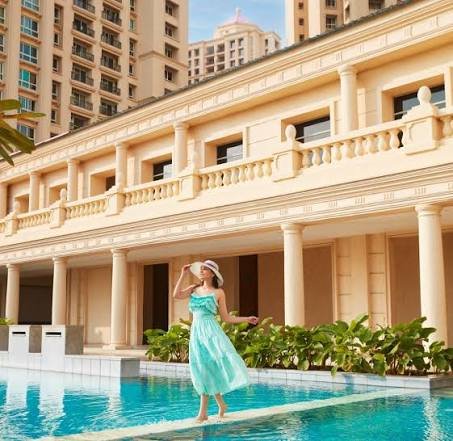 Hiranandani Castalia Kandivali West
